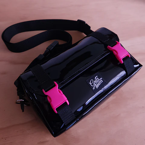 Bolso/Banano Charol fucsia