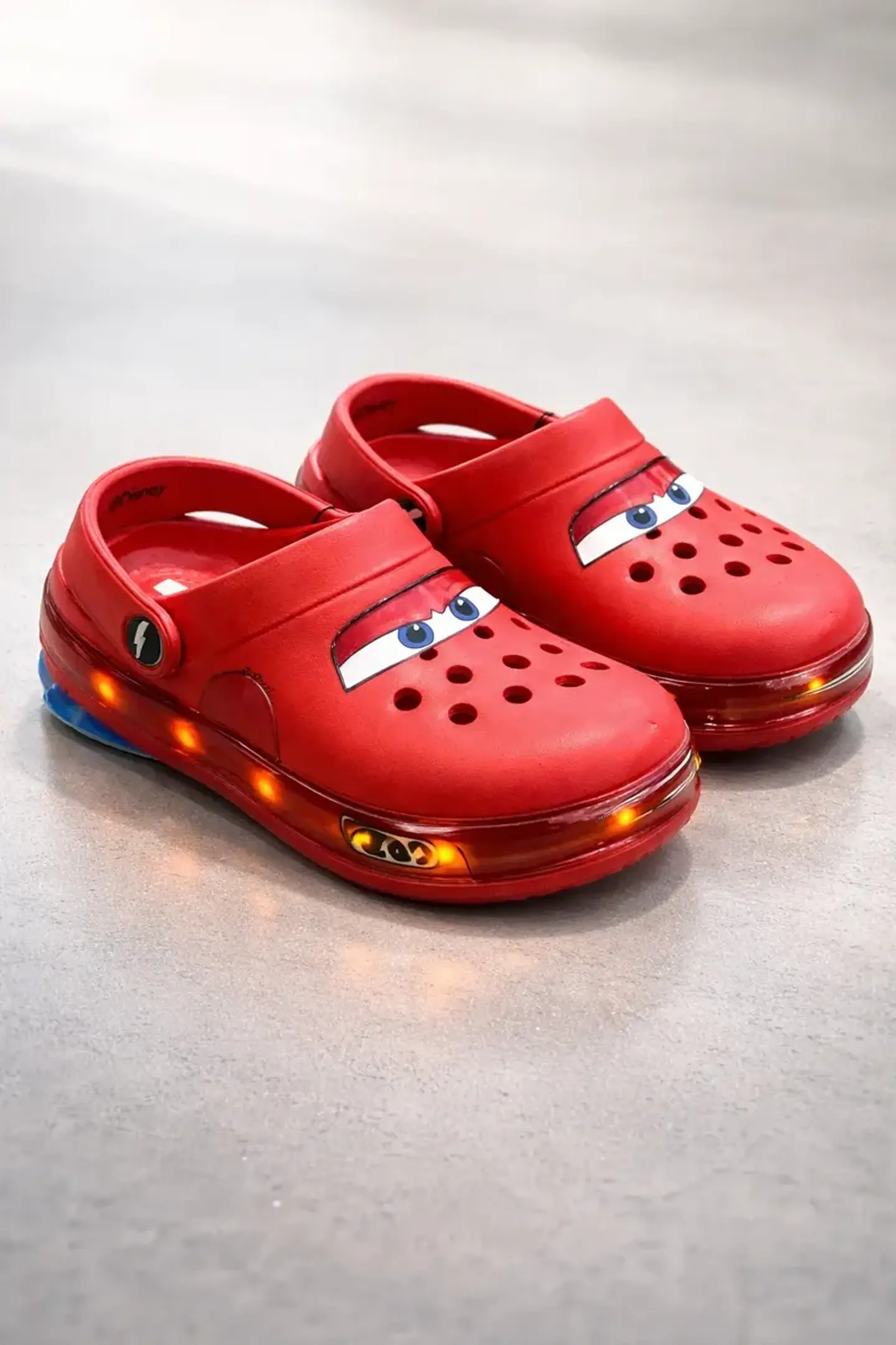 Sandalias Cars con luces 1