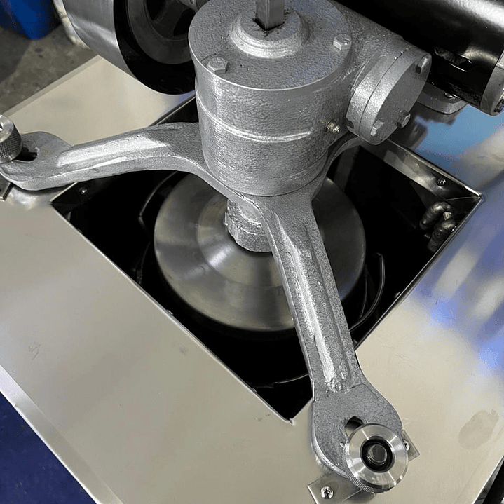 TANQUE DOS MOLDES MAS GARRAFA 2