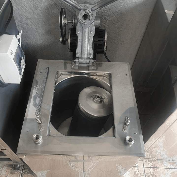 NEVERA HIELO Y SAL 14 LITROS 3