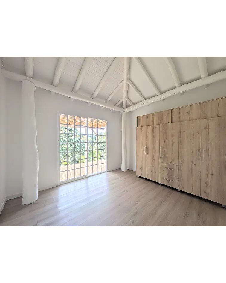 CASA CAMESTRE