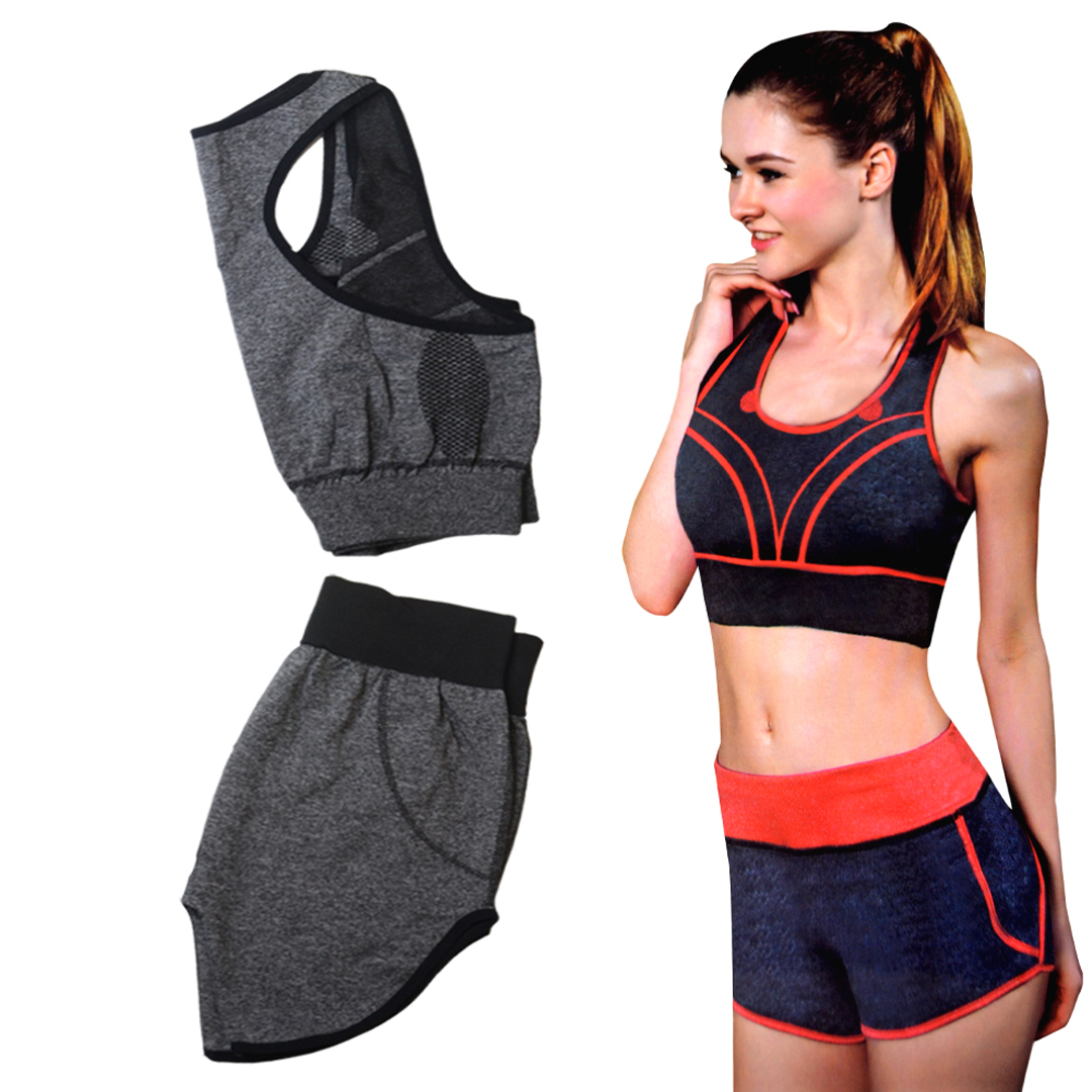 Conjunto deportivo dos piezas short y polera