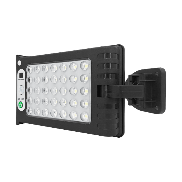 Foco Solar LED De Exterior Con Panel Solar y Sensor De Movimiento 35LED IP65 / Jing Xin Modelo JX-618A