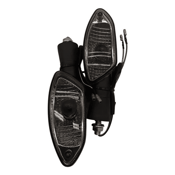 Par De Direccionales Nkd-125 Akt // Kontrol // Negro 3