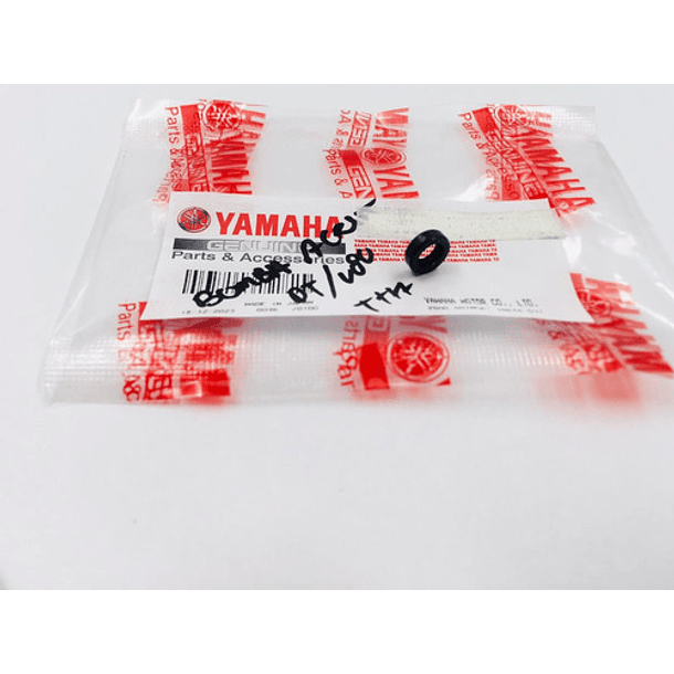 Retenedor De Bomba De Aceite Dt-125/v-80 Yamaha //original// 5