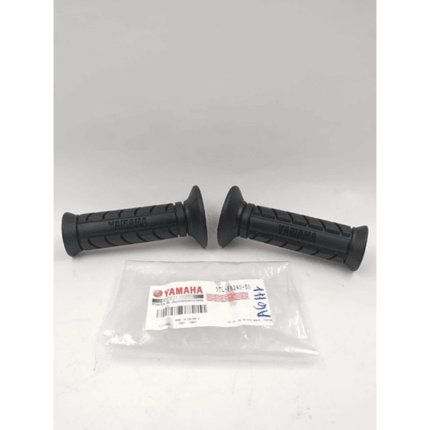 Par ( 2 ) Manillares Dt-125 (( Original )) Y A M A H A  2
