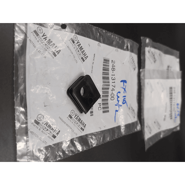 Caucho Soporte Manguera Aceite Rx-115 1