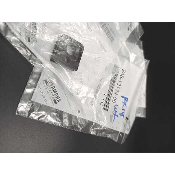 Caucho Soporte Manguera Aceite Rx-115 2