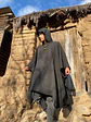 Poncho con gorro - Color Marengo. - Miniatura 2