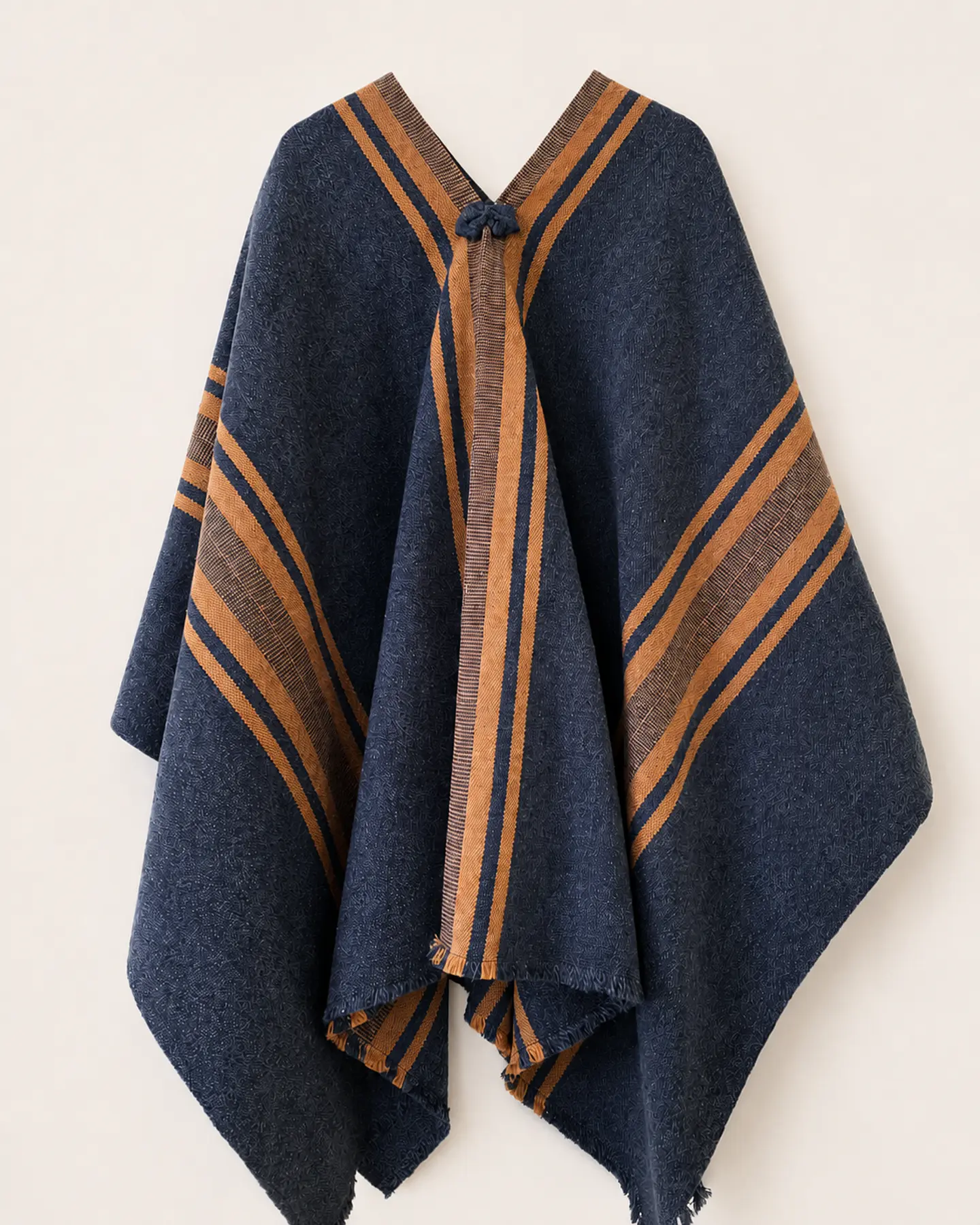 Poncho Tradicional Gris Marengo - Peinecillo Camel. 1