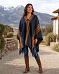 Poncho Tradicional Gris Marengo - Peinecillo Camel. - Miniatura 2