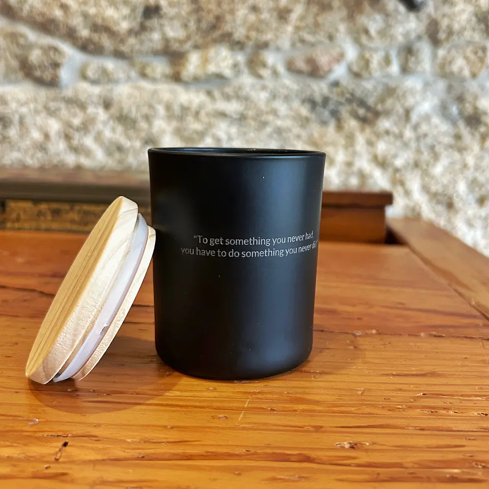 Vela Aromática Artesanal Frase Personalizada 1