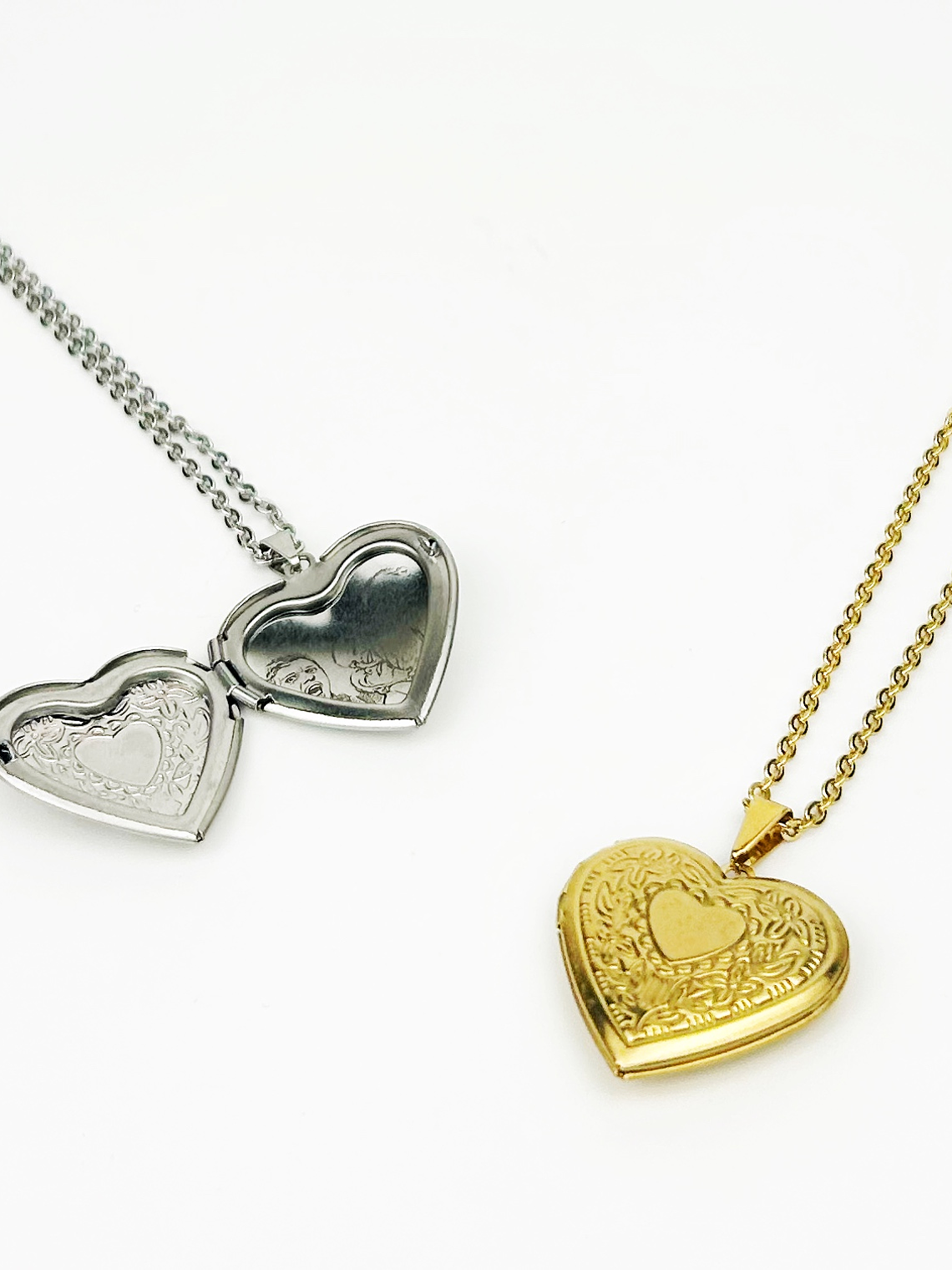 Colar Relicário Trabalhado c/ Fotografia 2