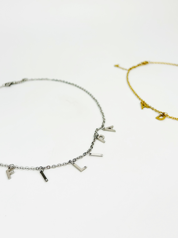 Colar Letra Simples 1