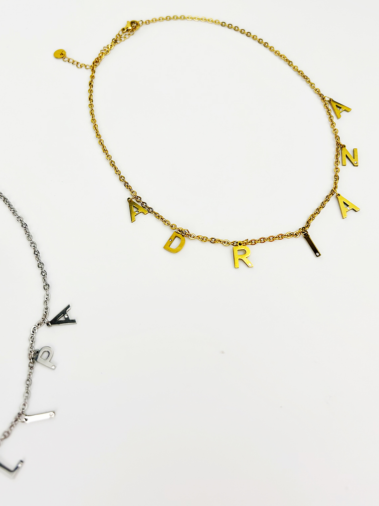 Colar Letra Simples 4