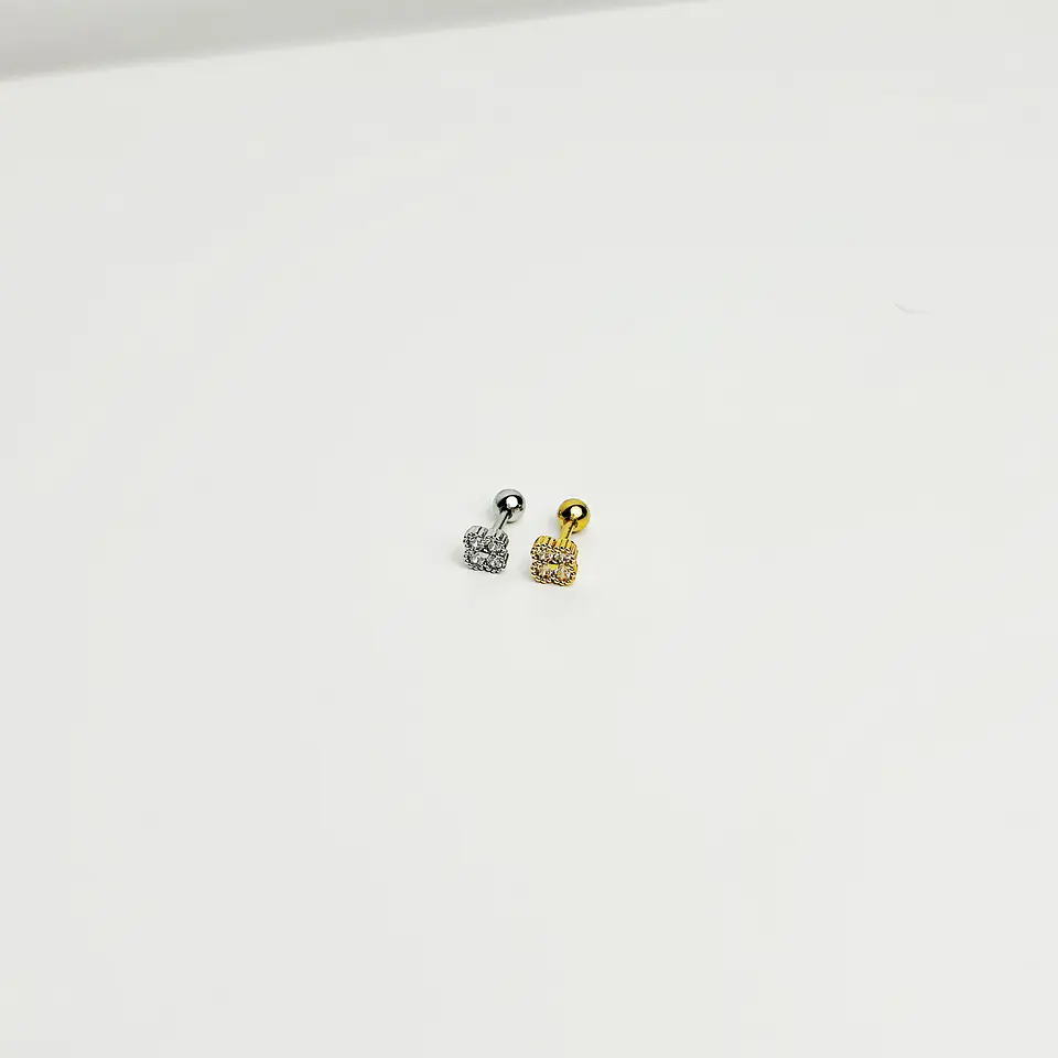 Pircing Brilho Trevo 2