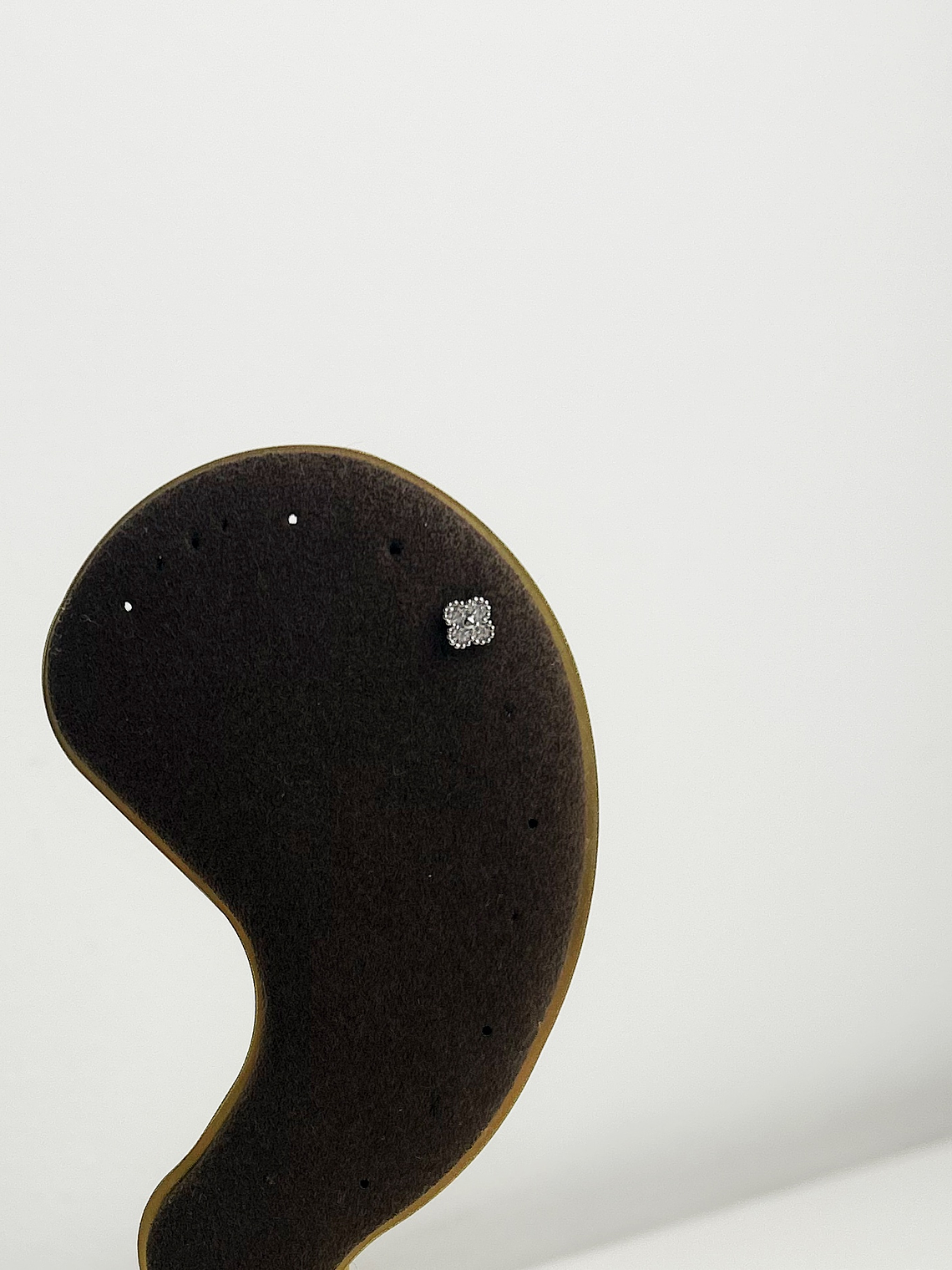 Pircing Brilho Trevo 5