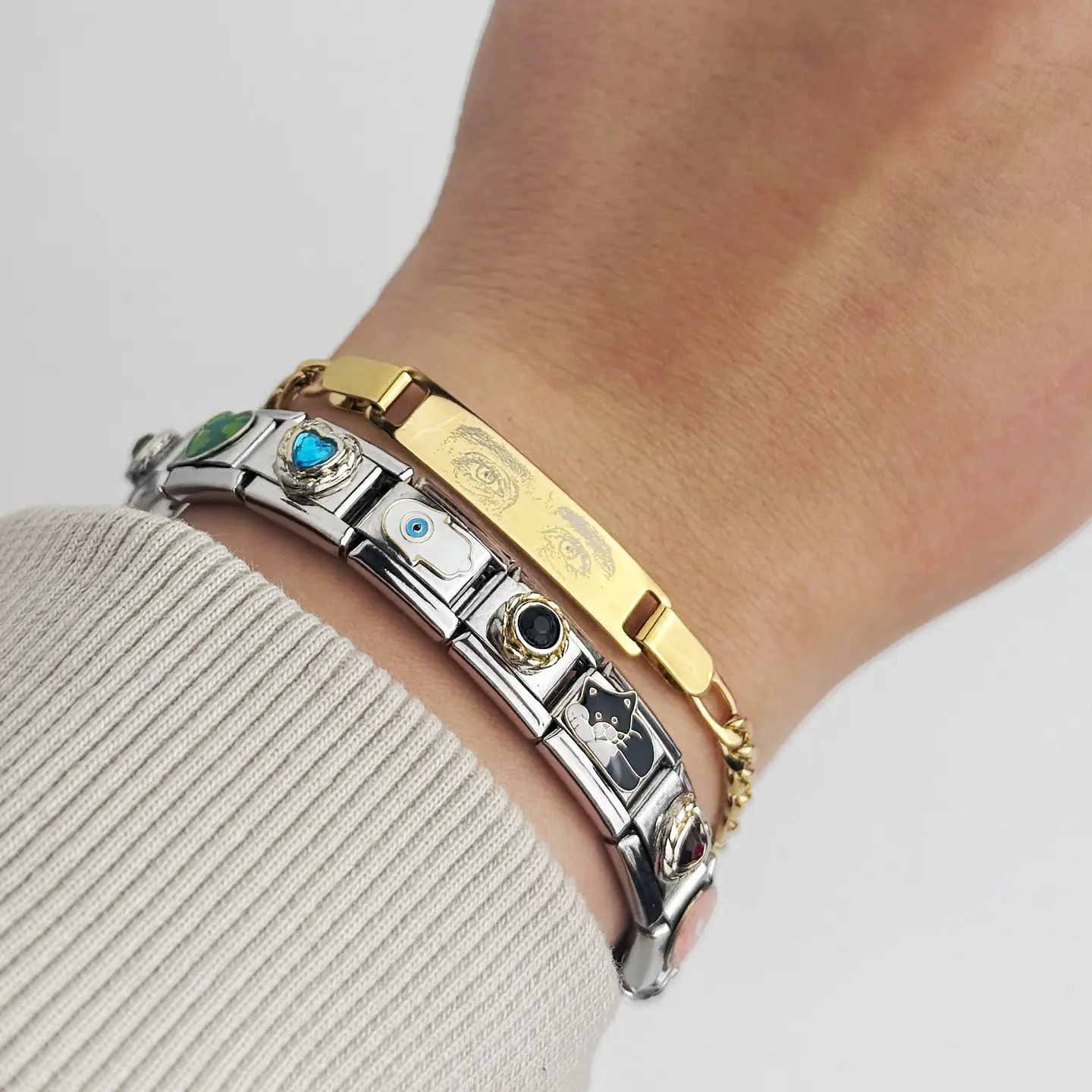 Pulseira Dourada Olhar Personalizada 4