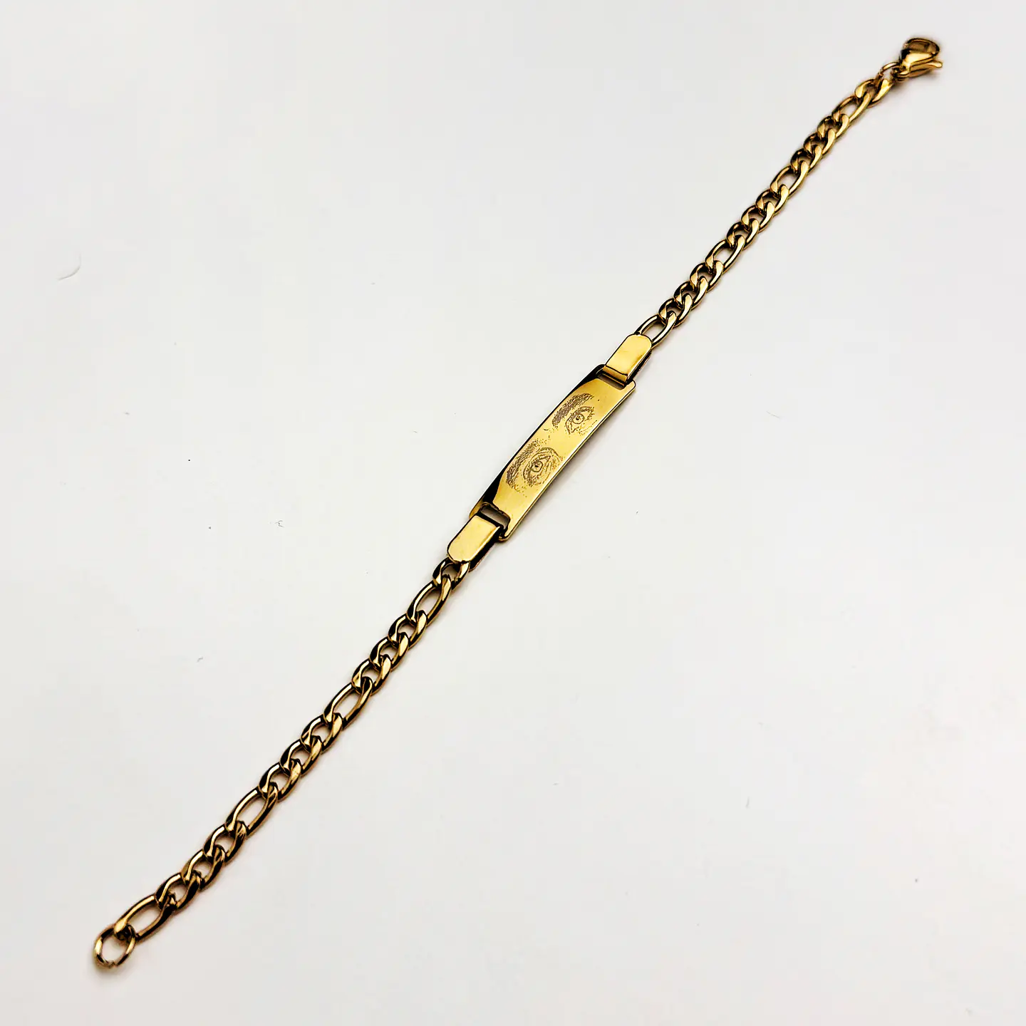 Pulseira Dourada Olhar Personalizada 2