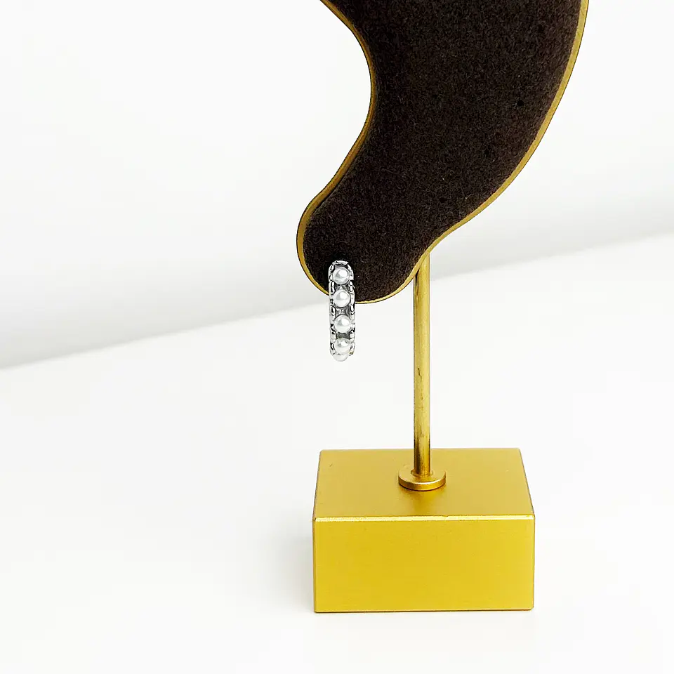 Argolas Clássicas com Pérolas 8