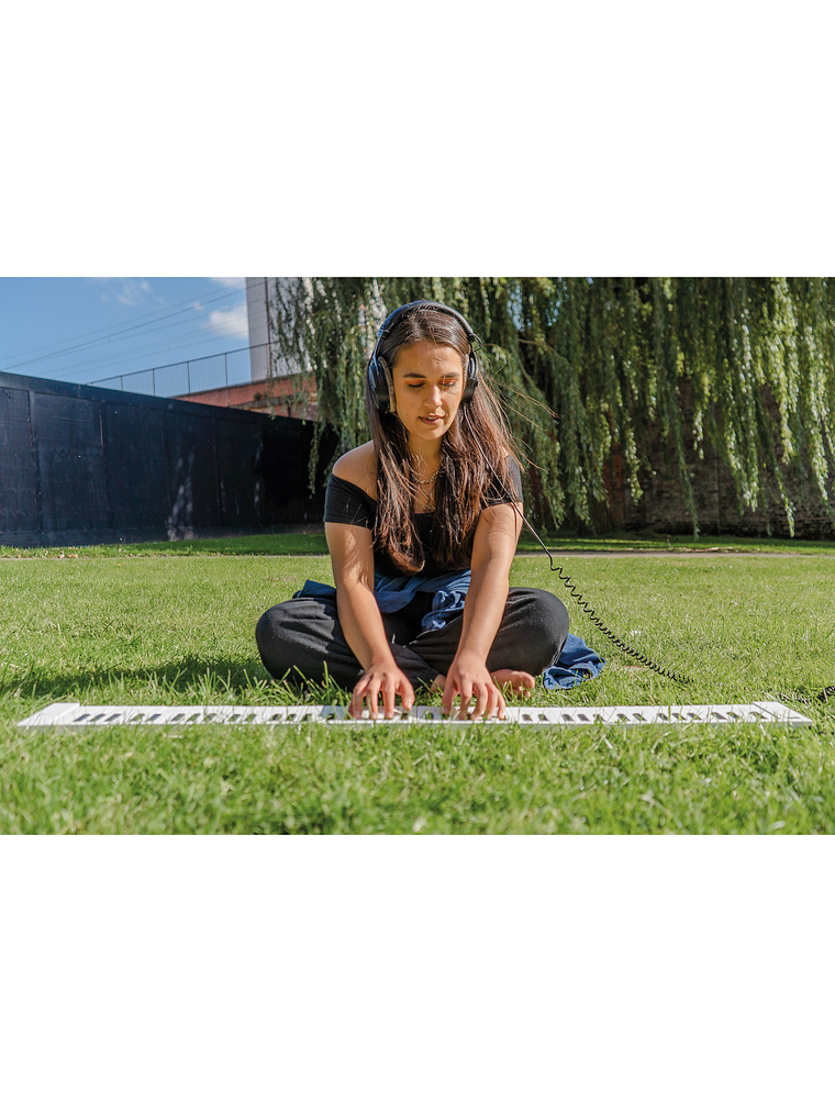 FP88 Teclado Digital Plegable Transportable Blanco, Carry-On by BlackStar 7