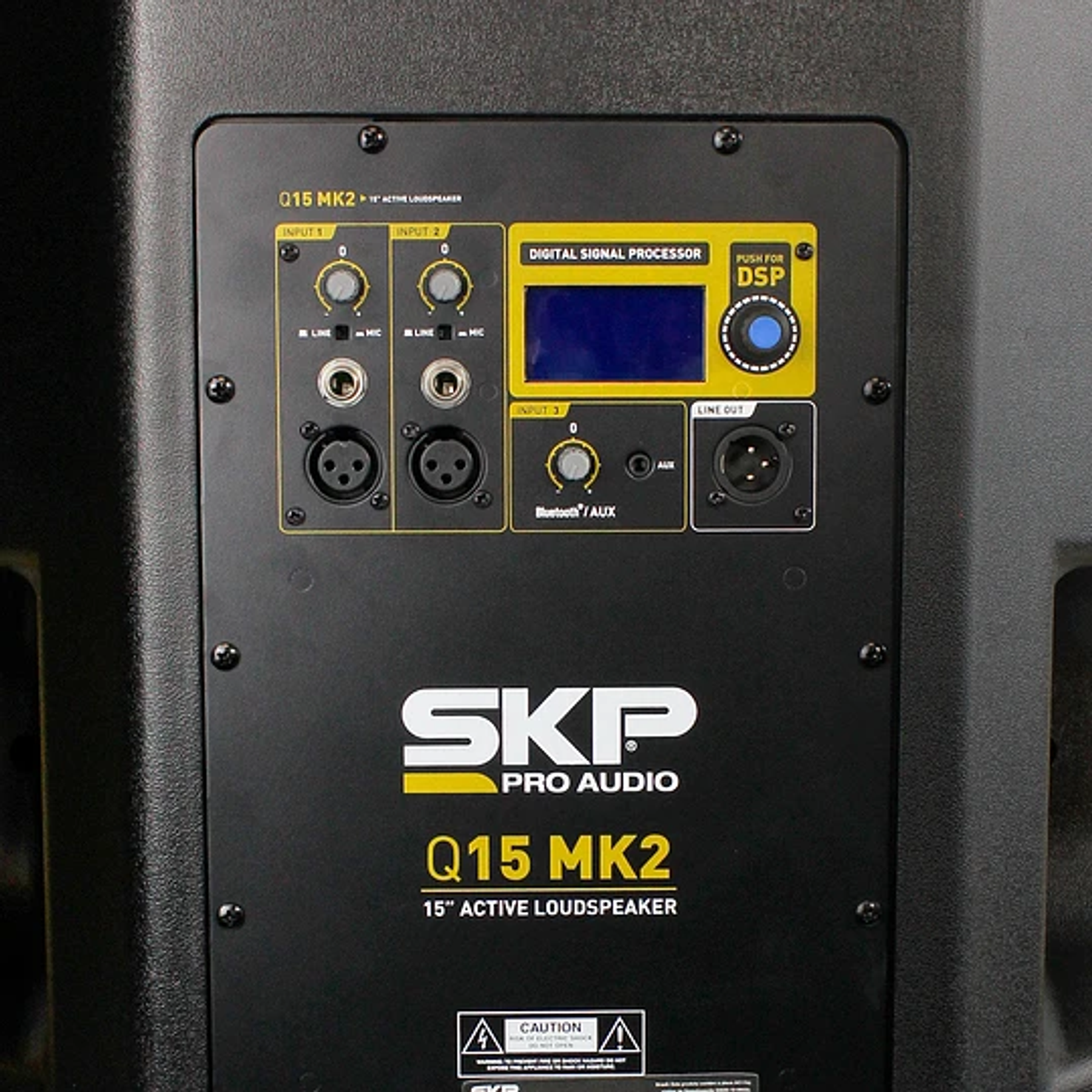 Q15 MK2 Caja profesional activa SKP 