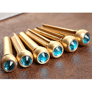 Pins Metálicos de guitarra clásica  Celeste