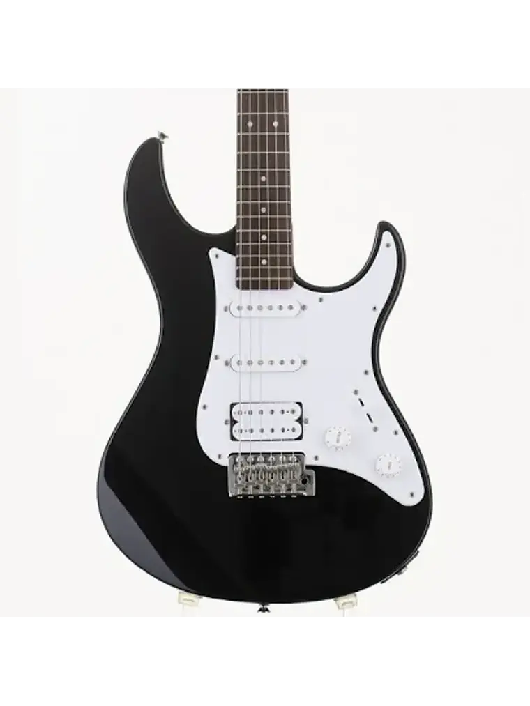 Guitarra Eléctrica Yamaha Pacífica PAC012 Black 2
