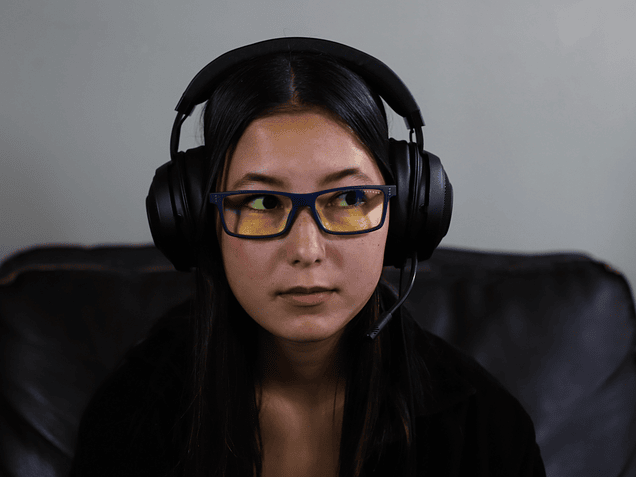 Los Desafíos de la Luz Azul en Niños Menores de 12 Años Durante las Clases Virtuales