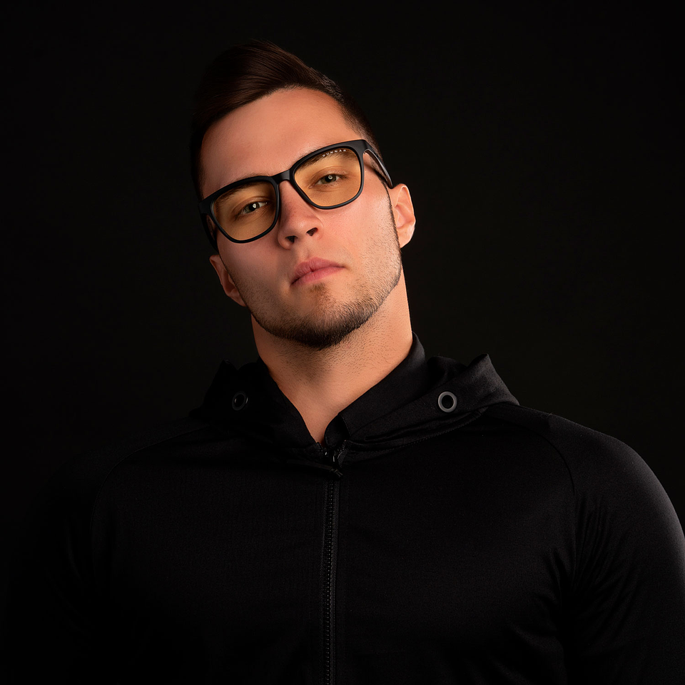 Berkeley Onyx Fade Amber 7