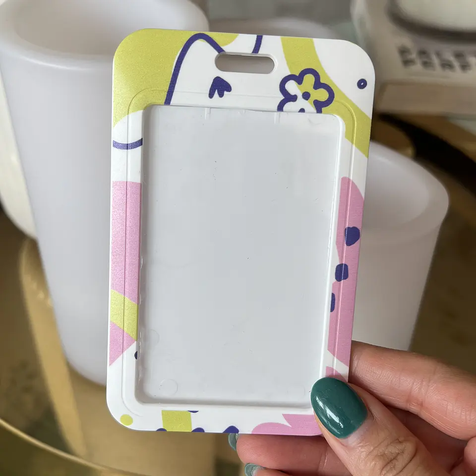 Porta Credencial Poppy 2