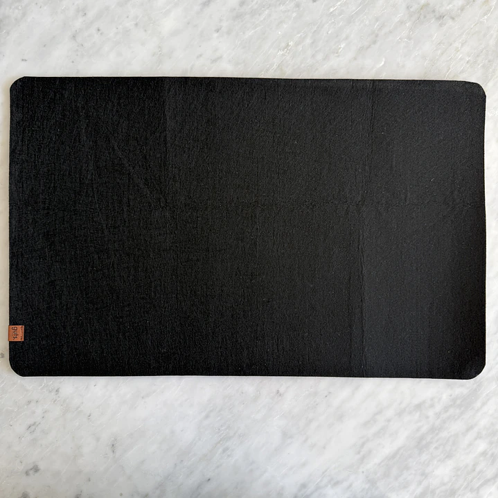 BODEGA - Mousepad Fieltro Negro 60x38 1