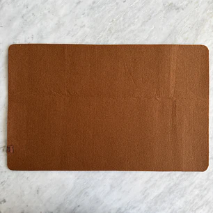 BODEGA - Mousepad Fieltro camel 60x38