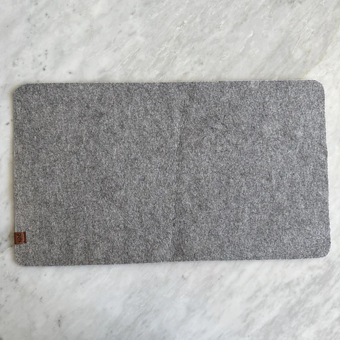 BODEGA - Mousepad Fieltro gris 54x31
