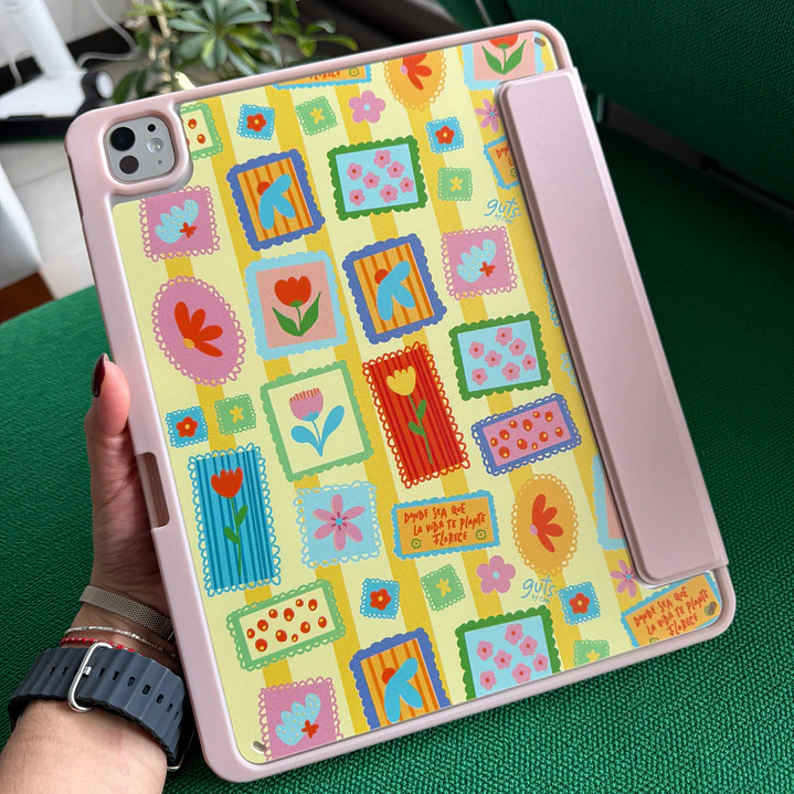 Carcasa iPad Con tapa Rosada Garden Club 3