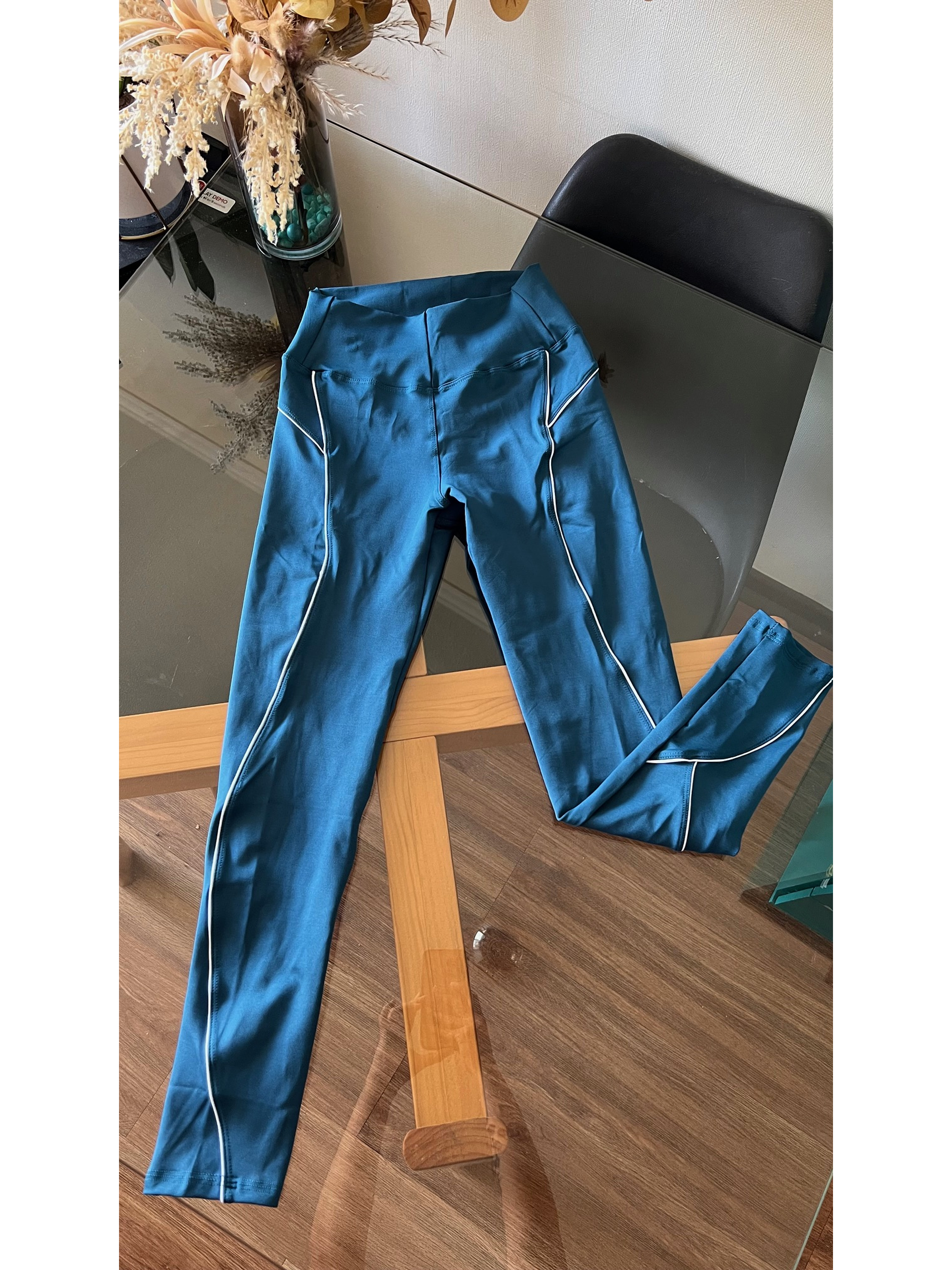 Calza pitillo modelo LINES 4