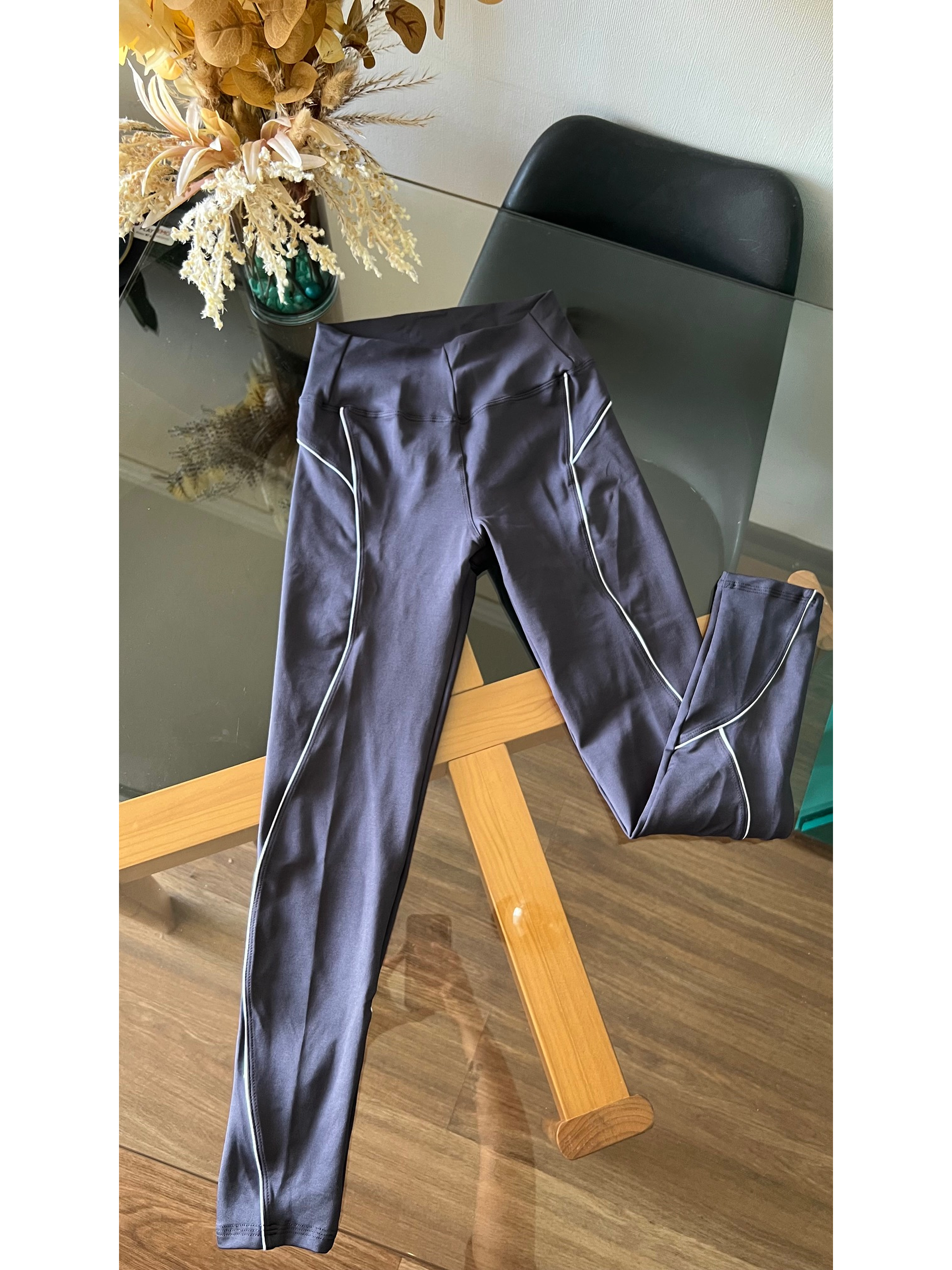 Calza pitillo modelo LINES 18