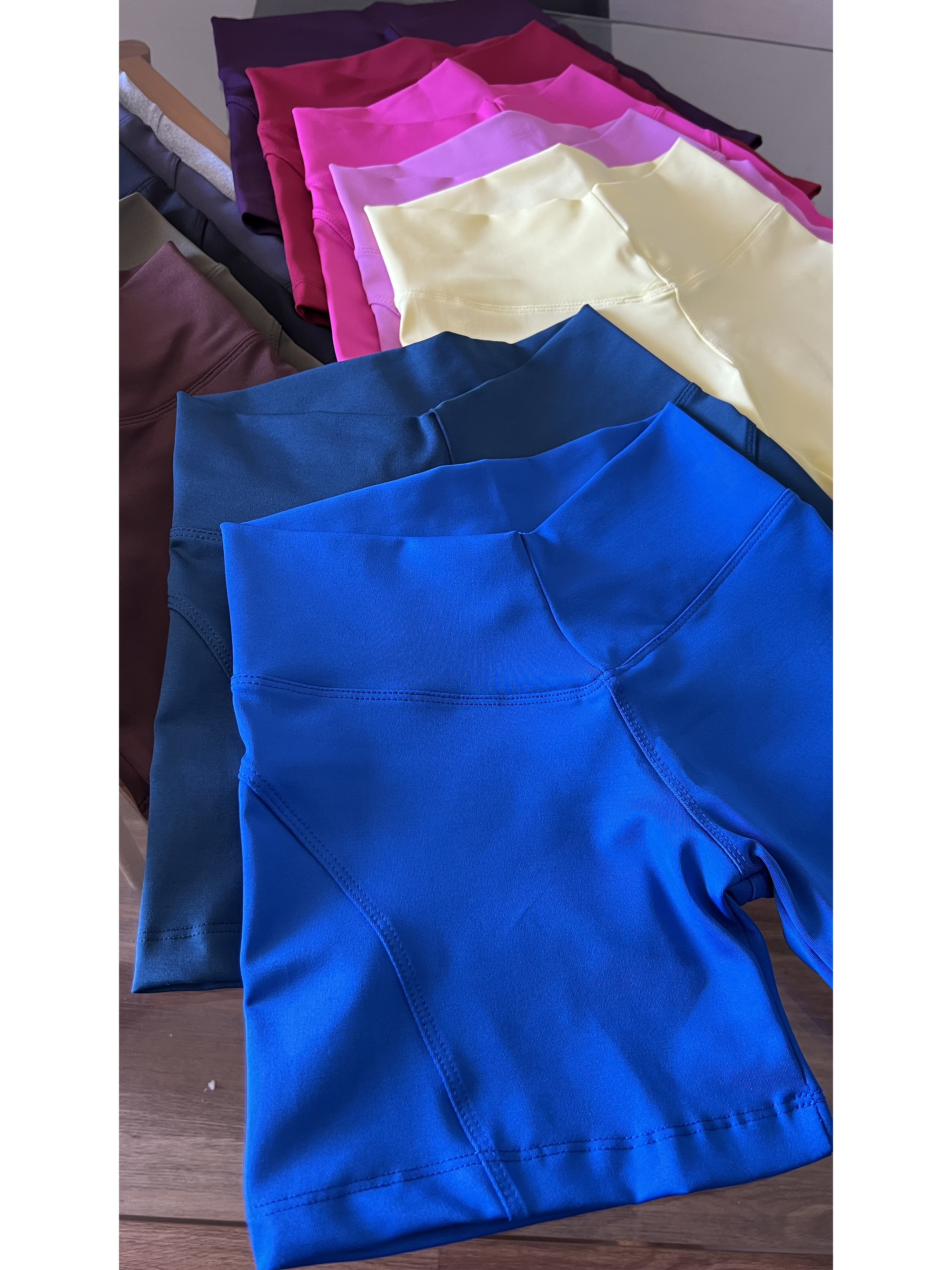 Short liso corte corazón 3