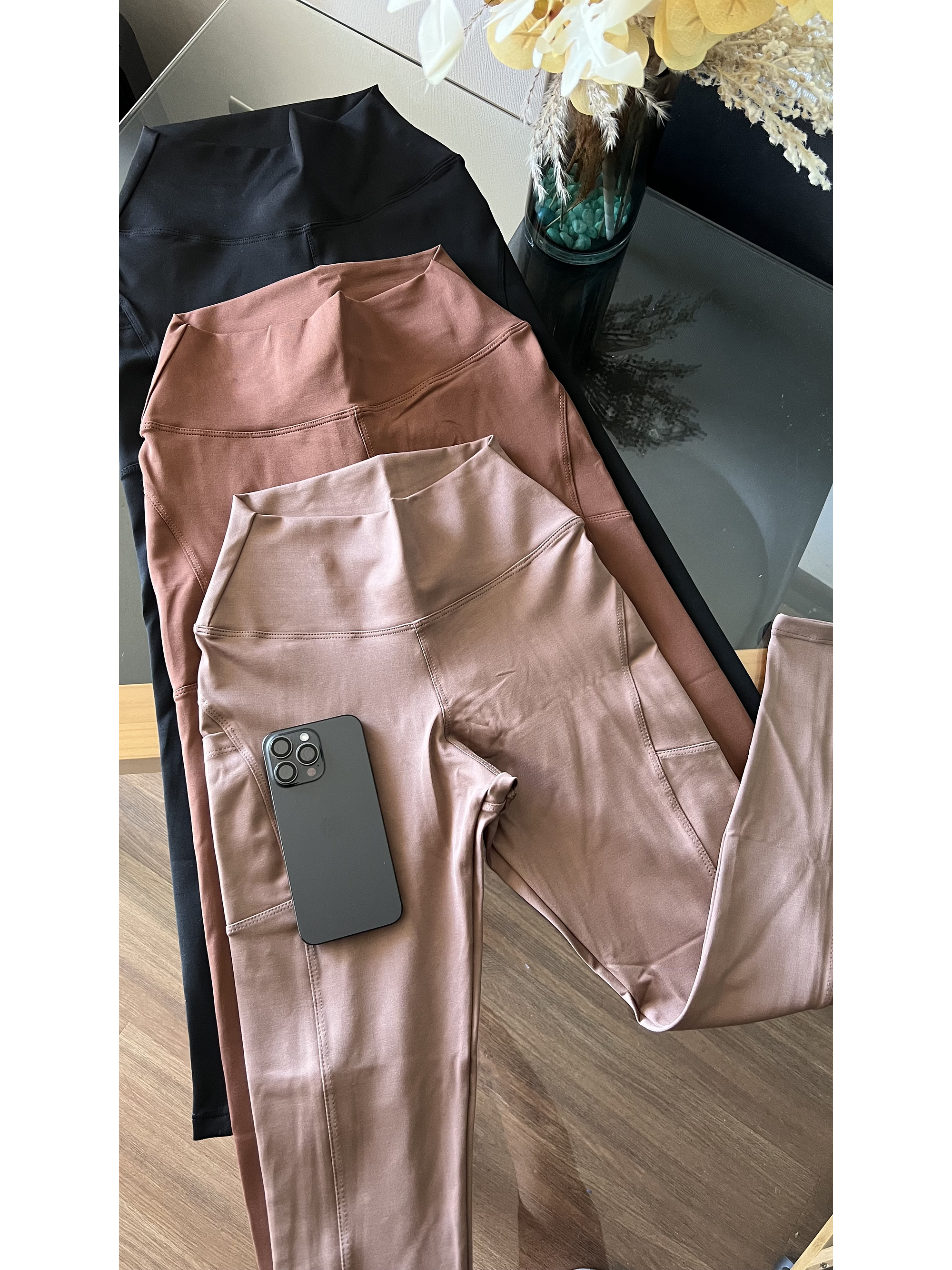 Calza con bolsillo pretina fajera 8