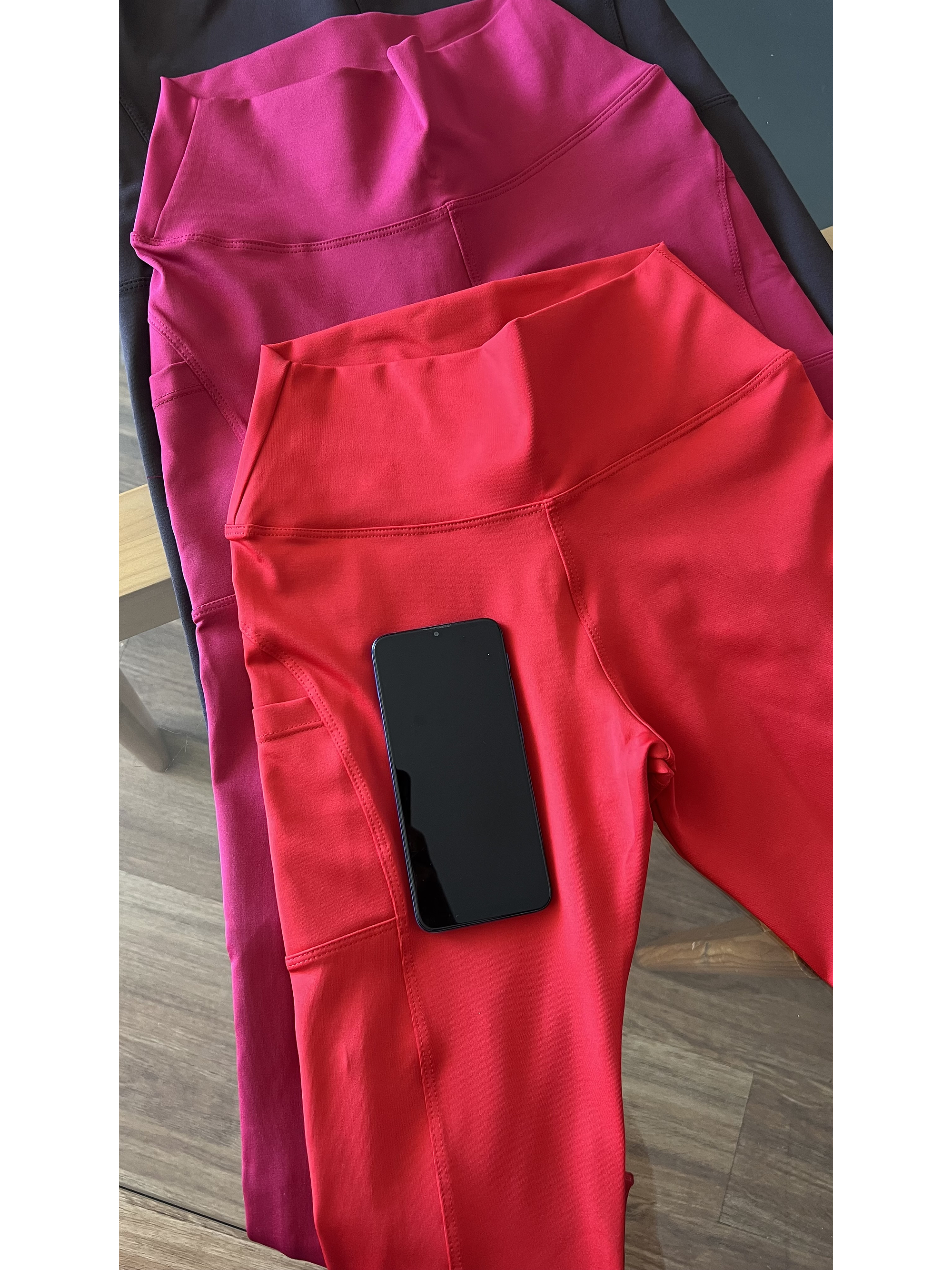 Calza con bolsillo pretina fajera 12