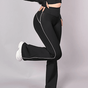 CALZA LINES FLARE SIN COSTURA 