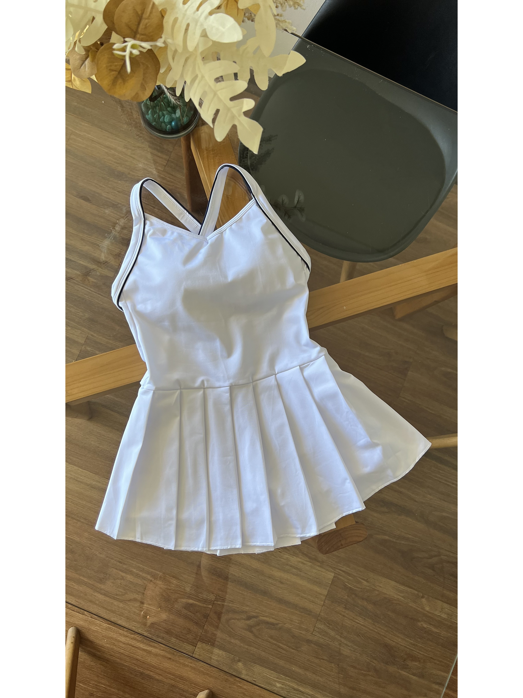 Enterito LINES falda plizada  9