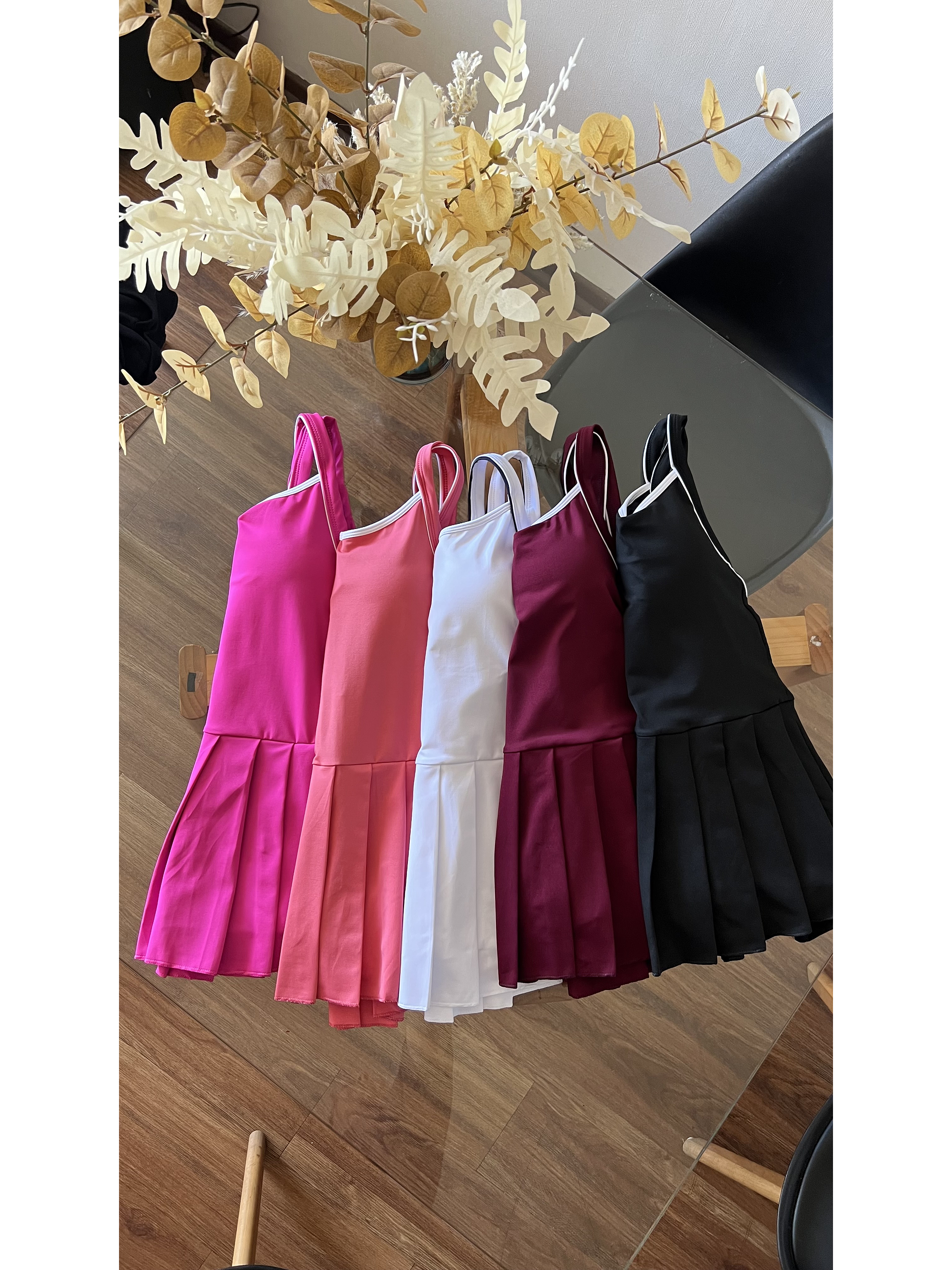 Enterito LINES falda plizada  13