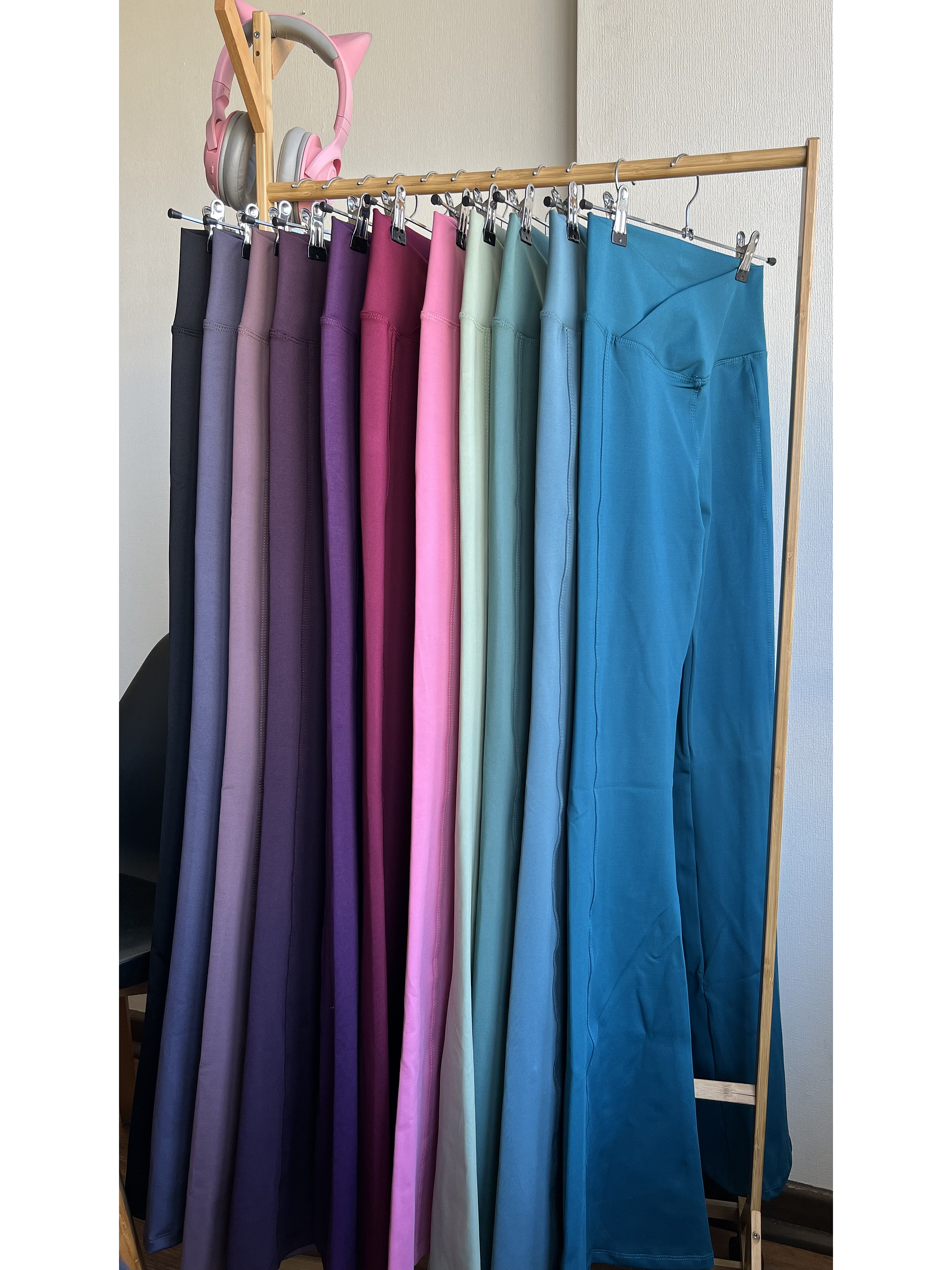 Calza flare pretina cruzada standard  4