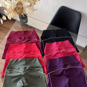 Short lines con costura delantera