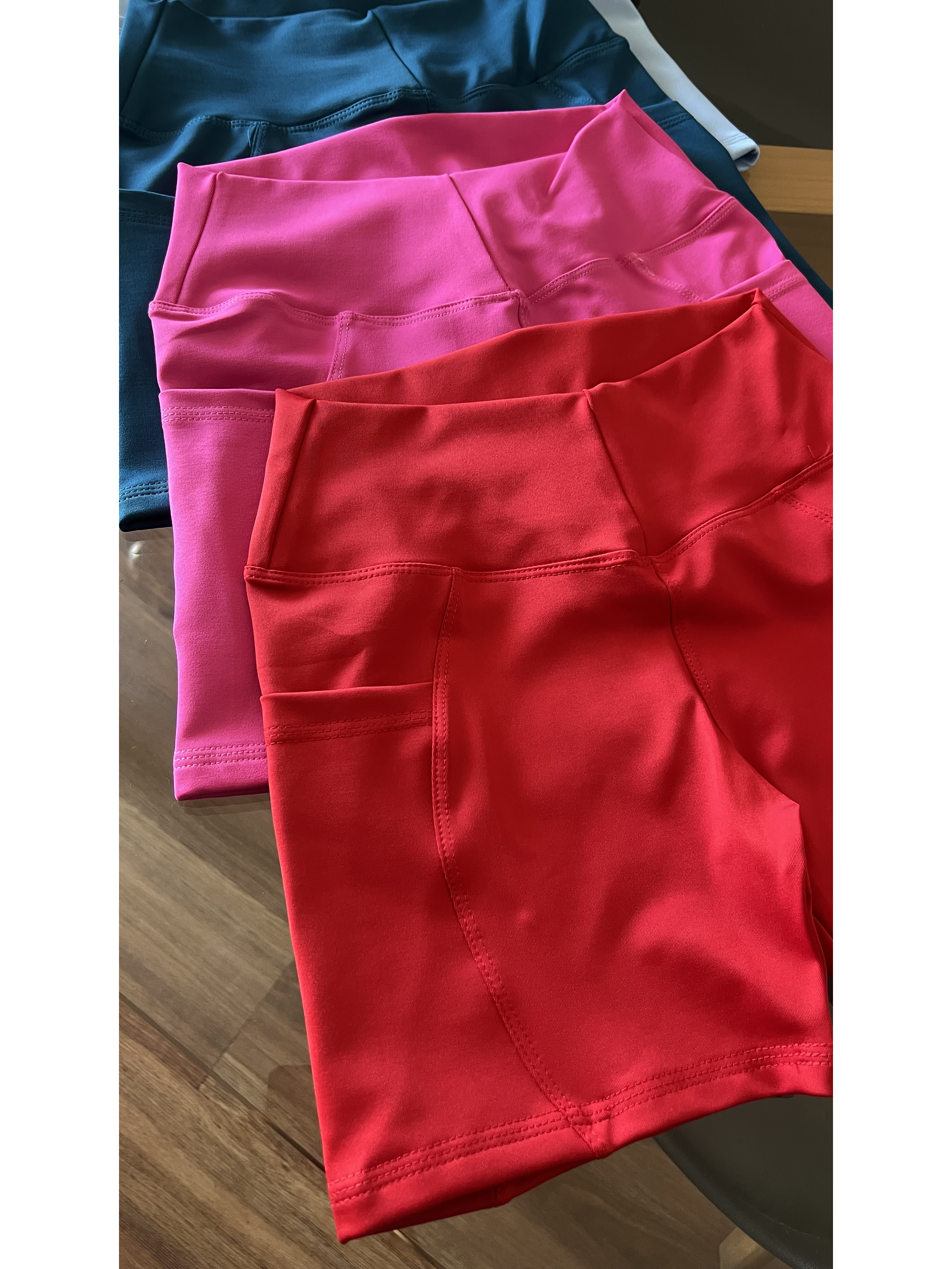 Short con bolsillos laterales 7