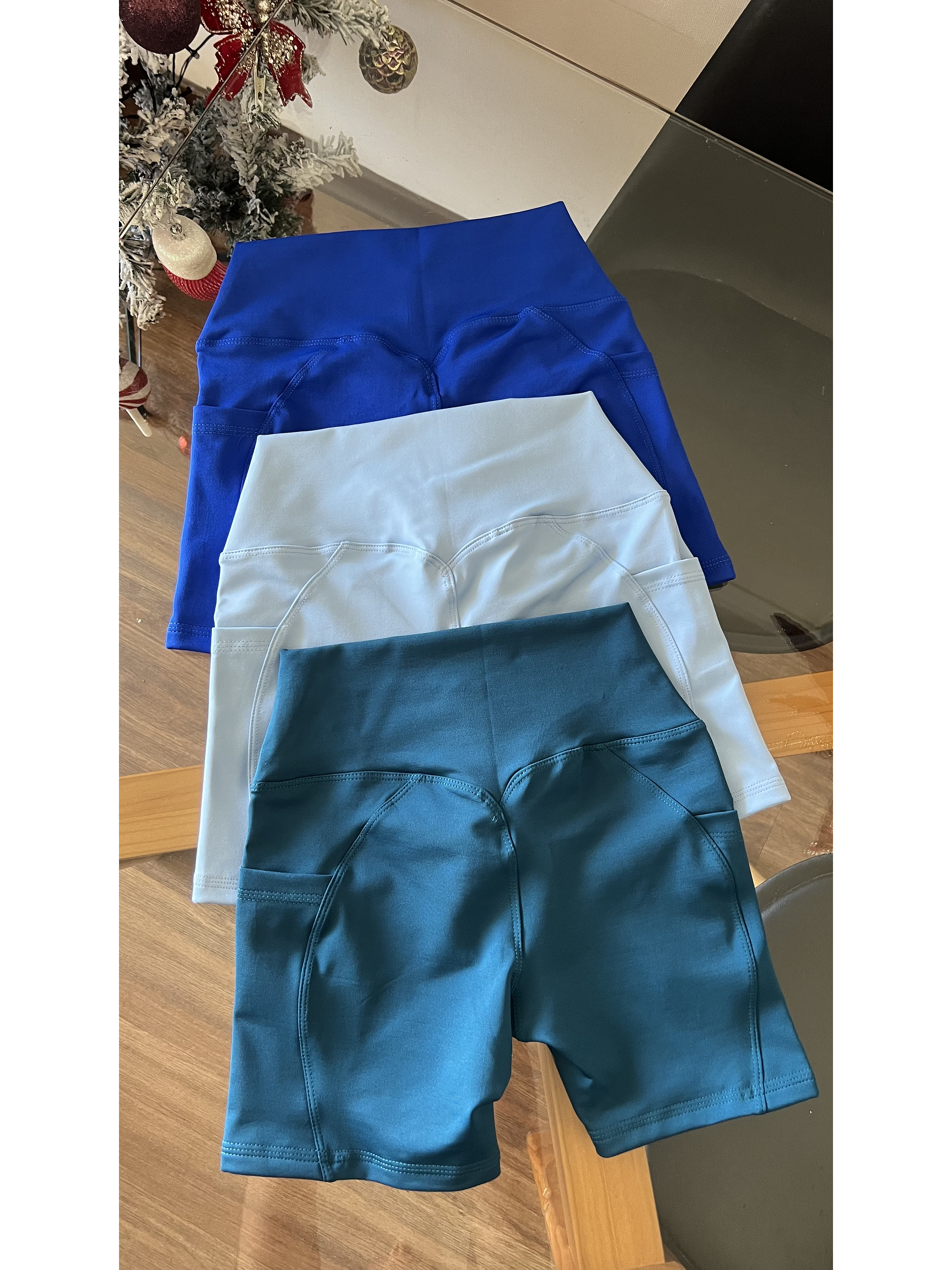 Short con bolsillos laterales 4