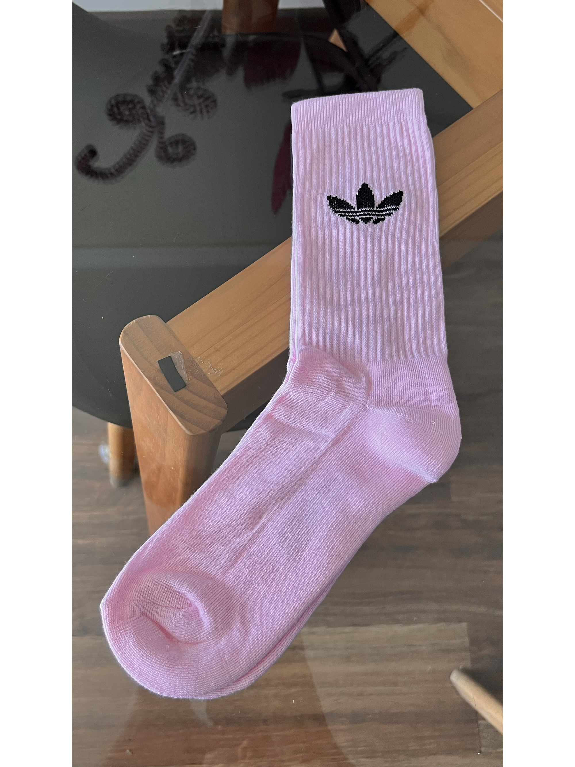 Calcetas adidas rosado claro logo negro 2