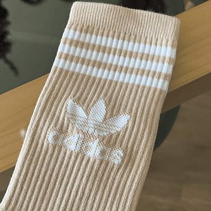 Calcetas adidas beige logo blanco