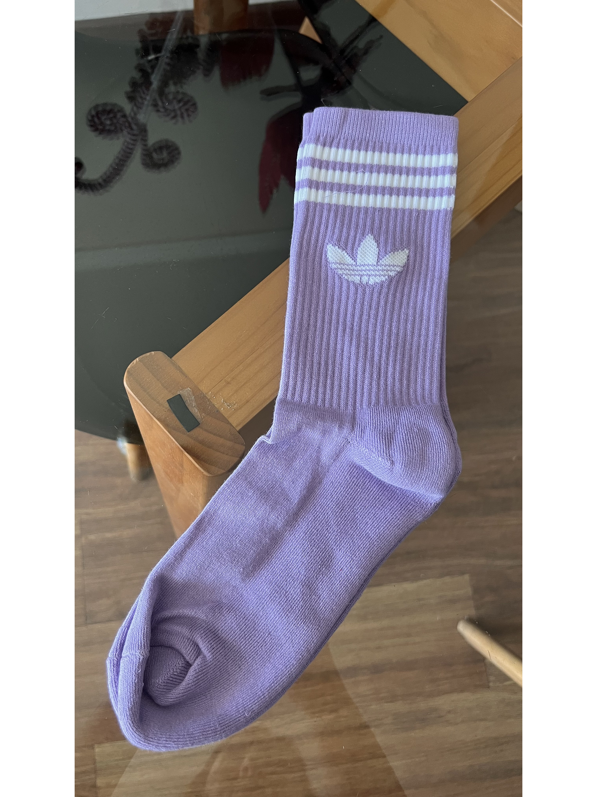 Calcetas adidas lila logo blanco 2